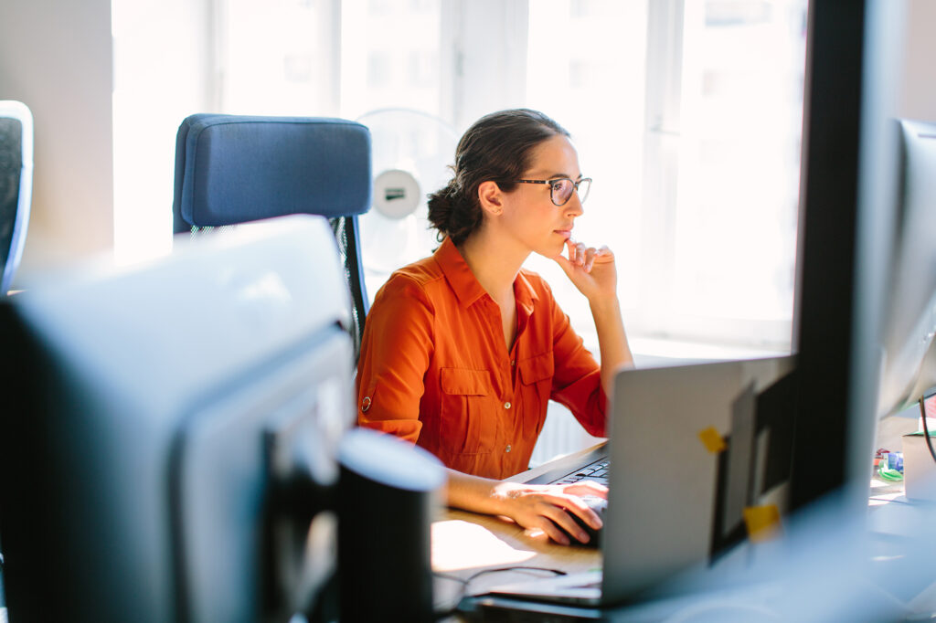 Workers’ Comp Software vs. Outsourcing Your Workers’ Comp Claims